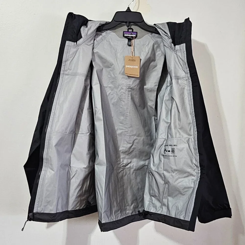 Patagonia Women's Torrentshell 3L Rain Jacket - Black - Size L - 85246 - Picture 5 of 9